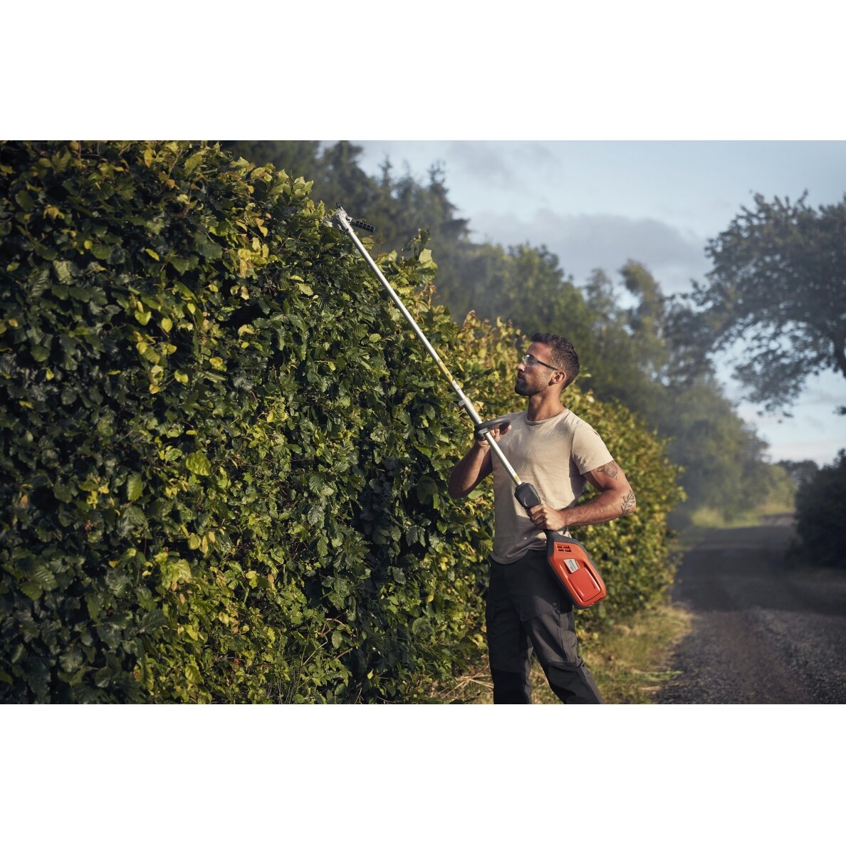 HUSQVARNA 325iLK 2