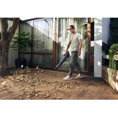 Husqvarna Aspire™ B8X-P4A be akumuliatoriaus ir įkroviklio 2 Husqvarna Aspire™ B8X-P4A be akumuliatoriaus ir įkroviklio 2